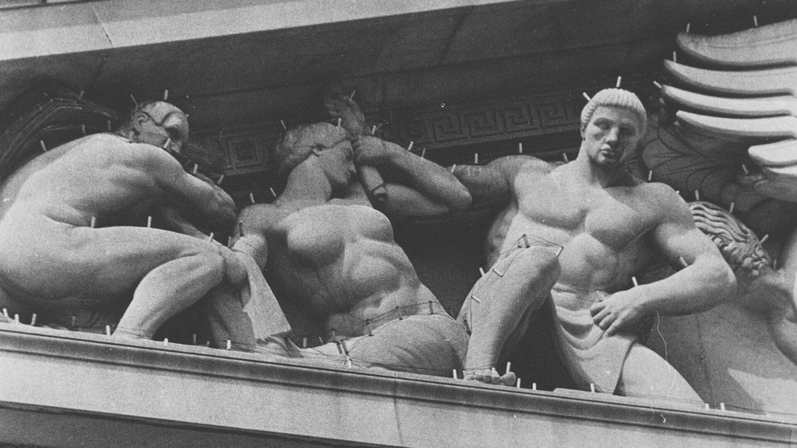 federal-register-watch-2026-08-04 Facade detail of the National Archives Building in Washington, D.C., home of the Office of the Federal Register