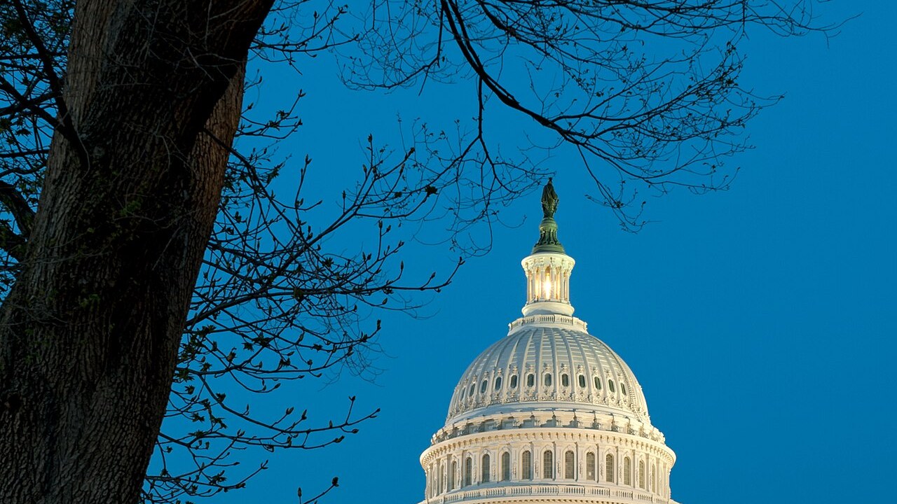 us-capitol-dusk